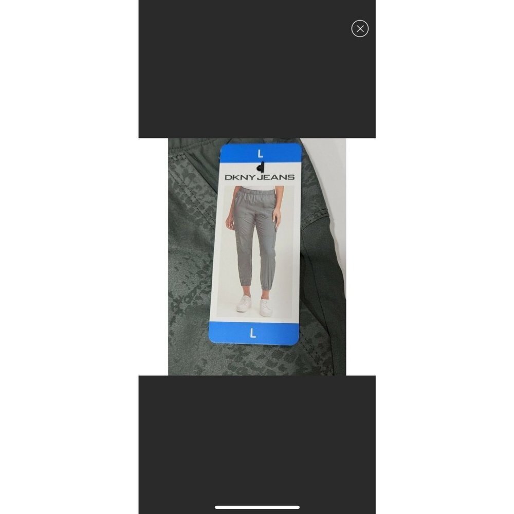 DKNY Sport Embossed Snakeskin Jogger Capri Pants Green Womens - Picture 2 of 4